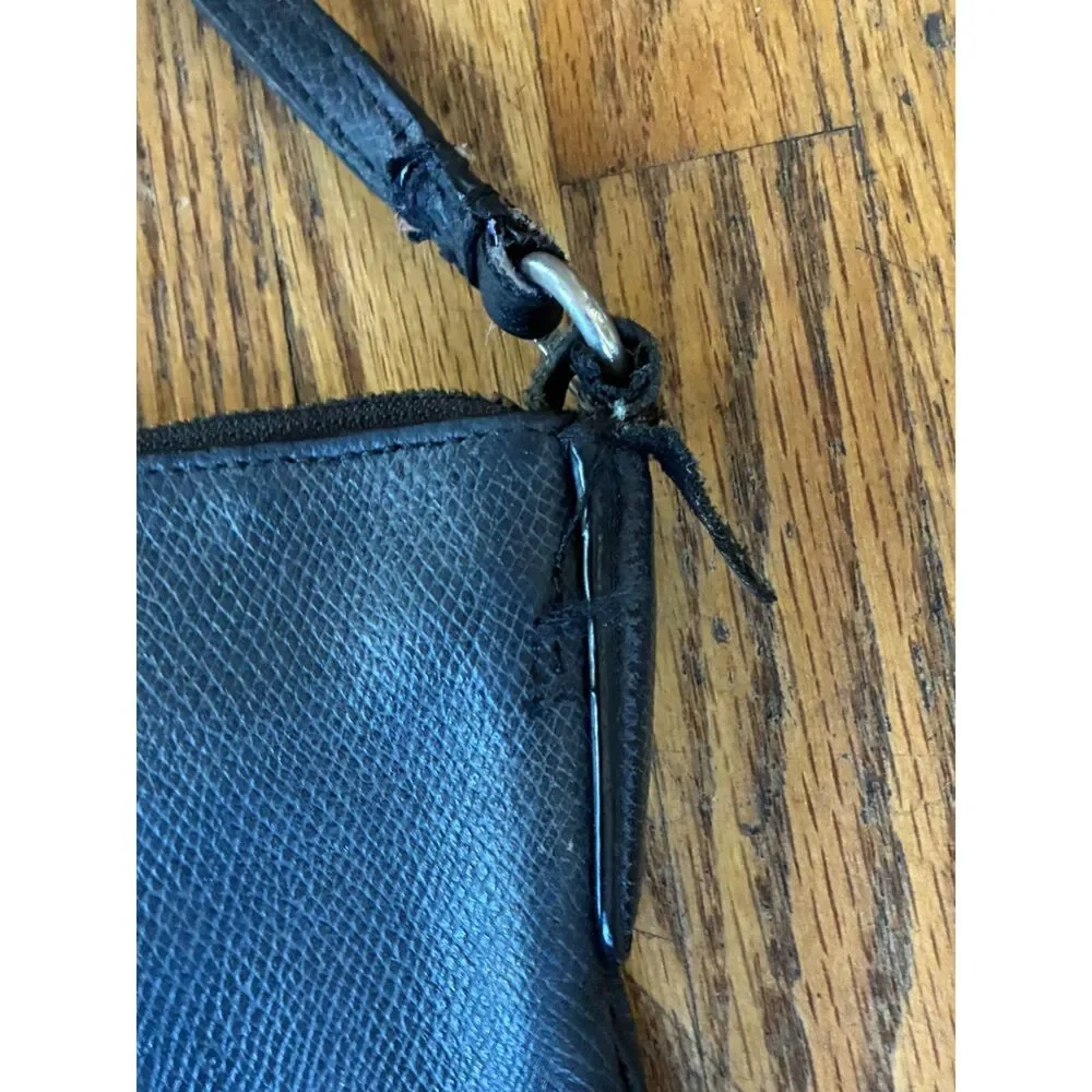Vintage COACH Black Leather Crossbody Shoulder Handbag Bag  Women's Size Small